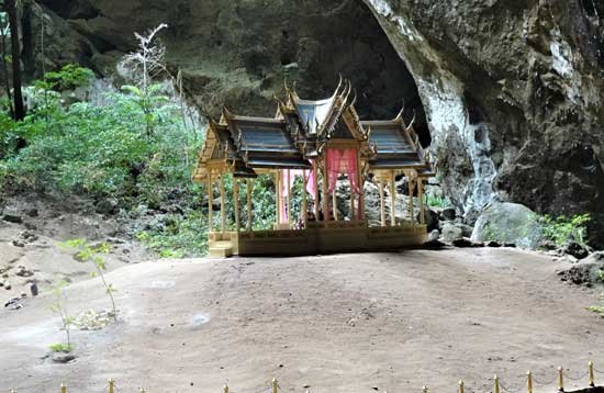 phraya nakhon hill cave